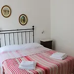 House In The Light B&B